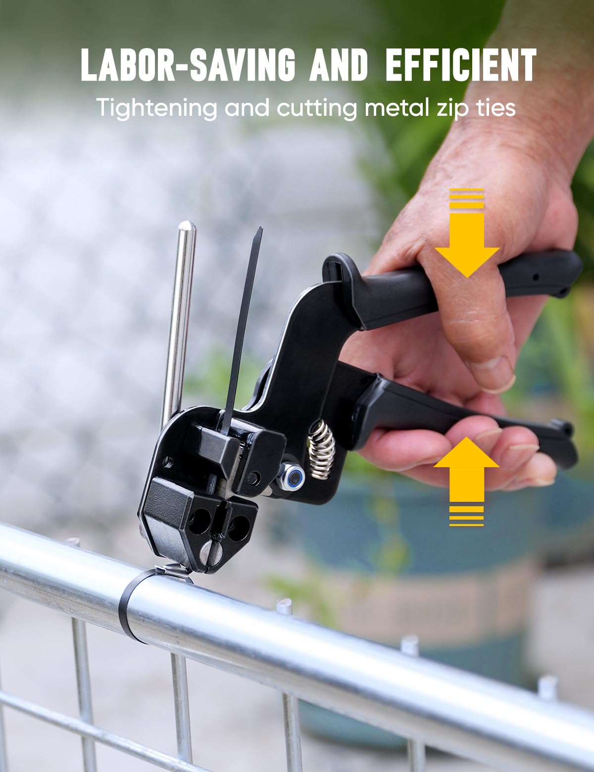 XUTTUM ties securing a chain-link fence offering durable, long-term fixing