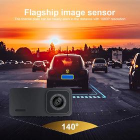 X W EI UNION dash wide-angle lens reduces blind spots on the road