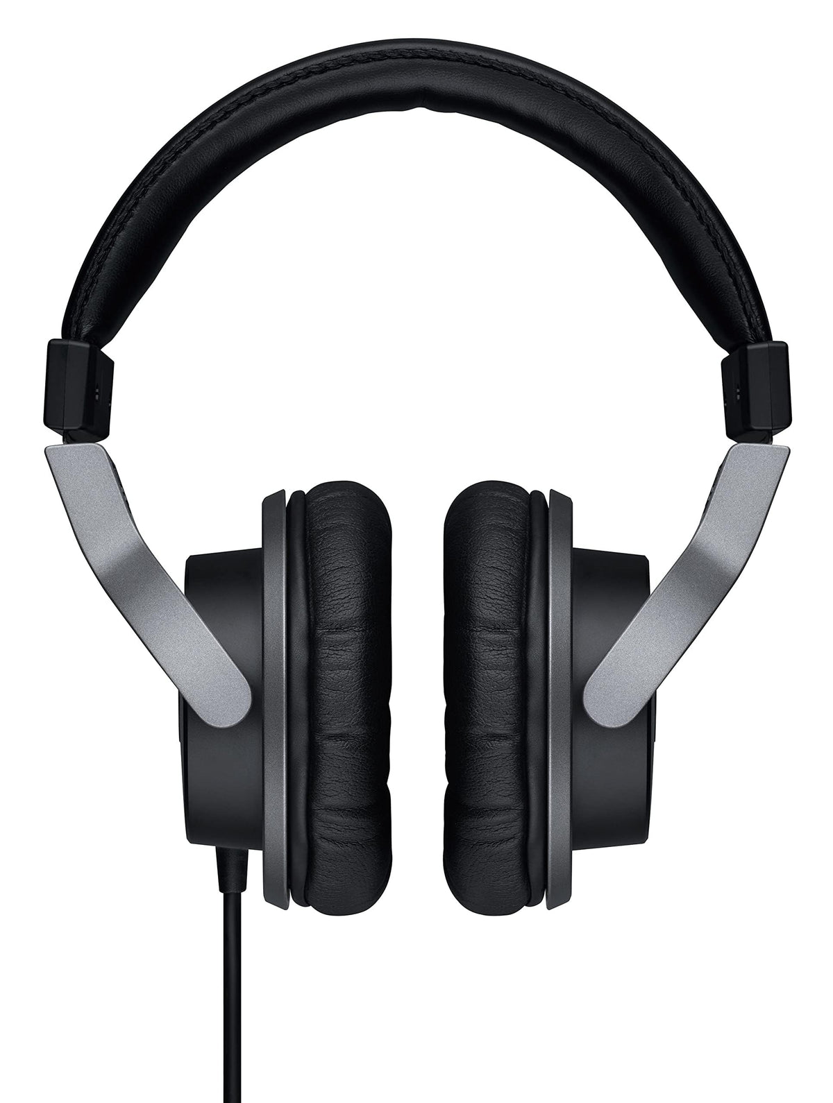 Yamaha HPH-MT7 left earcup close-up highlights isolation for precise monitoring