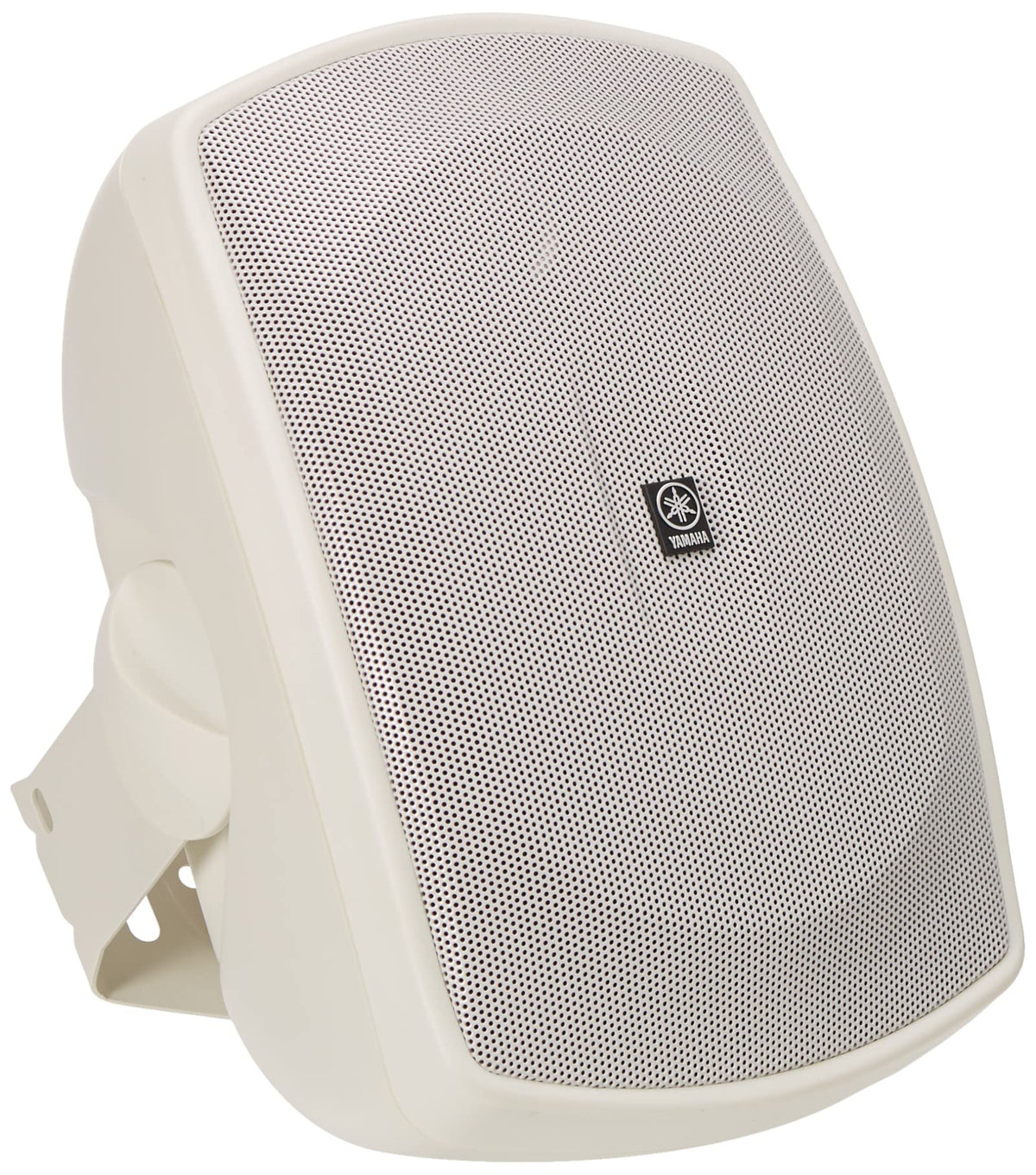 Weather-resistant enclosure of Yamaha NS-AW190WH supports year-round outdoor listening