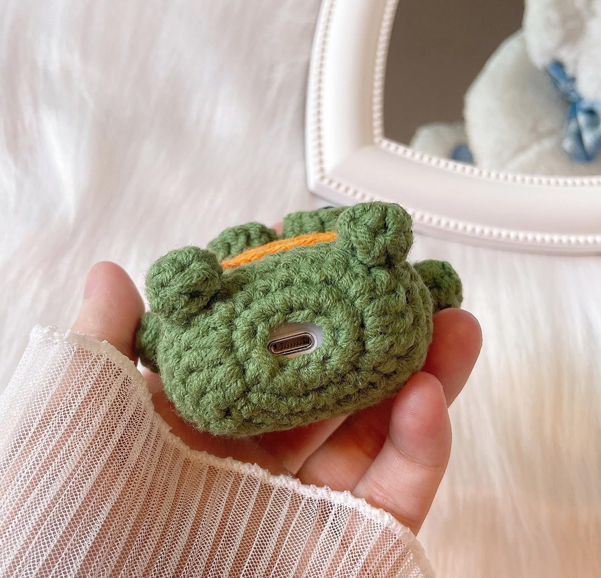 Yatchen furry shell offers soft touch and drop-ready protection