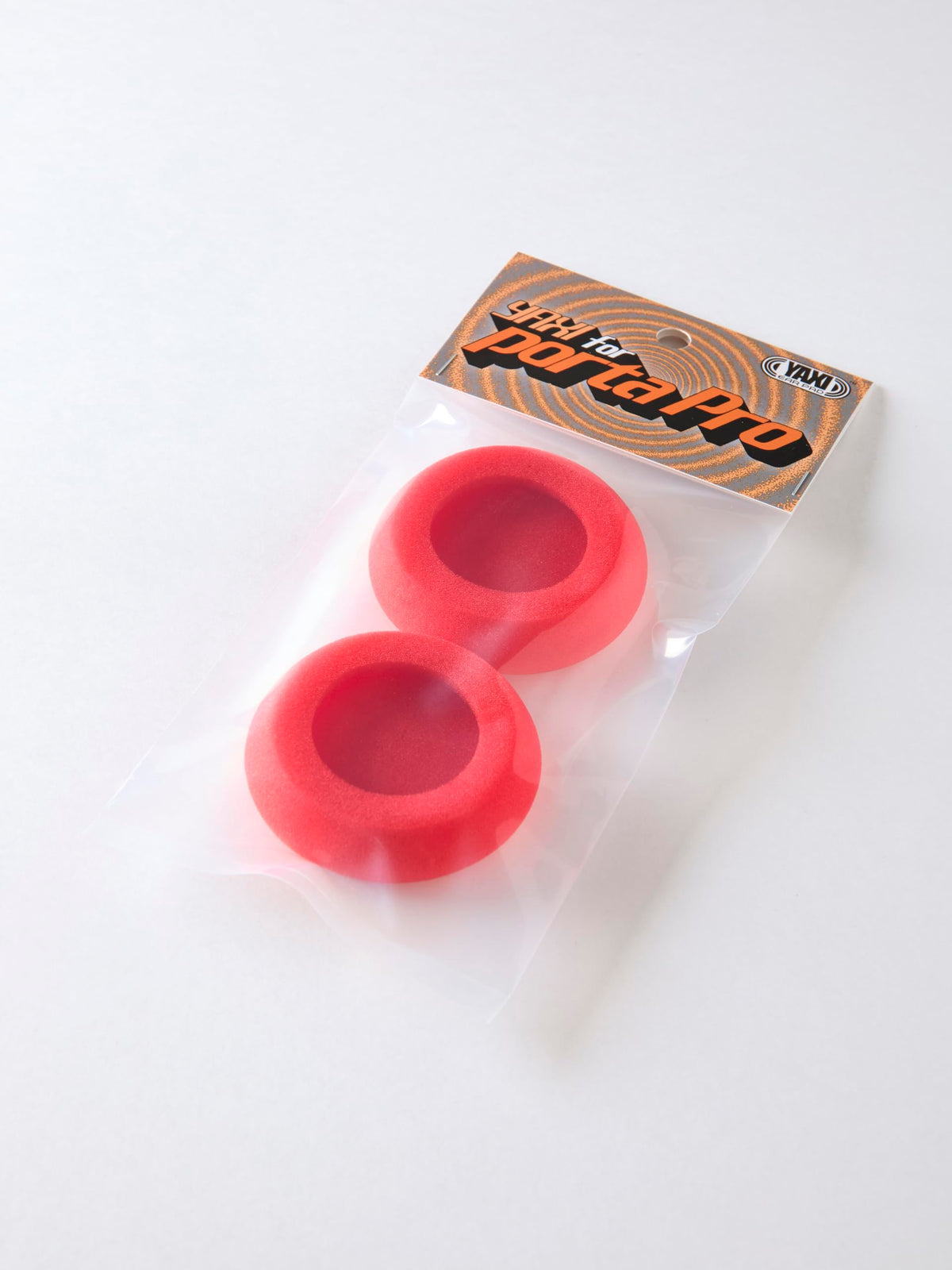 YAXI Porta Pro earpads red packaging shot.