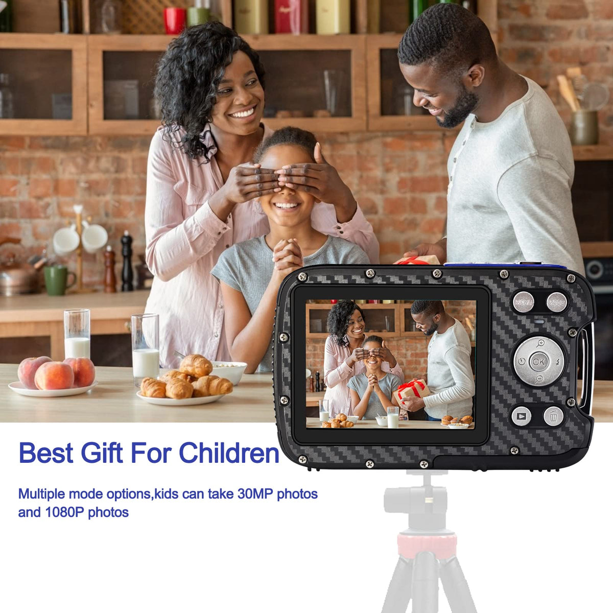 YEEIN lifestyle beach scene illustrating family-friendly outdoor use