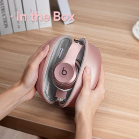 Yinke Beats Solo case includes soft inner padding for safe storage.