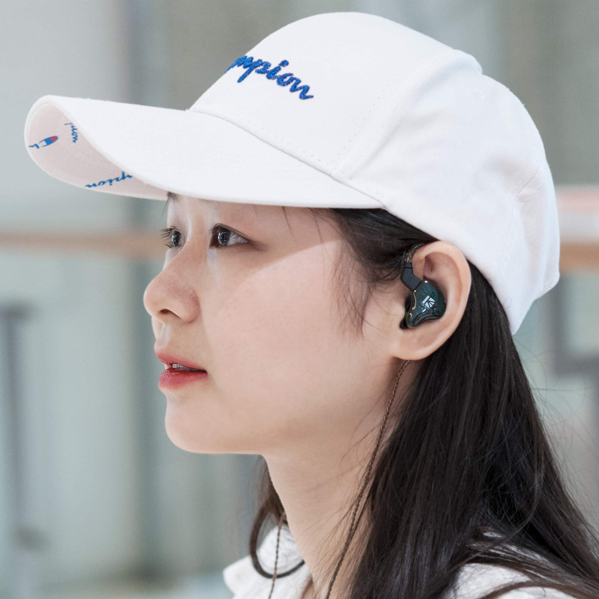 YINYOO KBEAR KS2 silicone eartips and accessories displayed benefit personalized seal