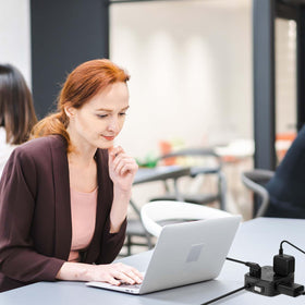 YISHU 5ft flat plug cord enables easy setup in tight spaces