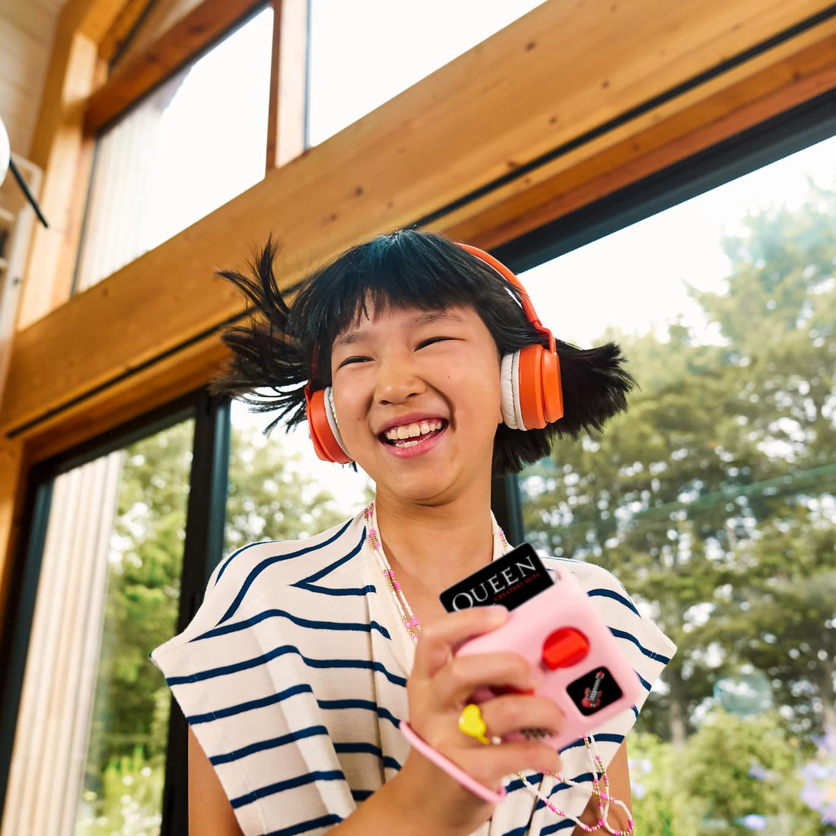 Yoto Mini Up card brings heartwarming adventures with easy bedtime listening.