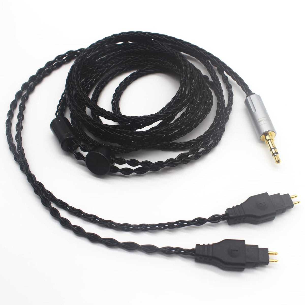 Youkamoo cable beside measuring tape showing true 3 meter length