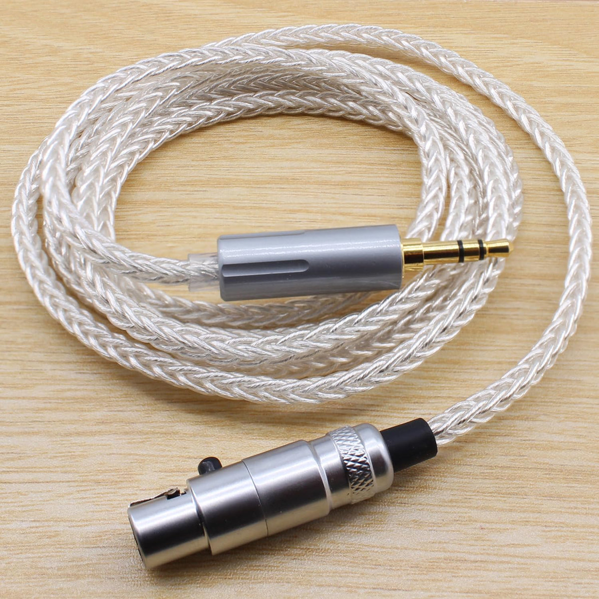 Youkamoo mini-XLR to 3-5mm cable for AKG K271s enables reliable signal with tangle free design.