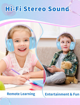 YOYOTUNE in use by a child enjoying audio with microphone for calls