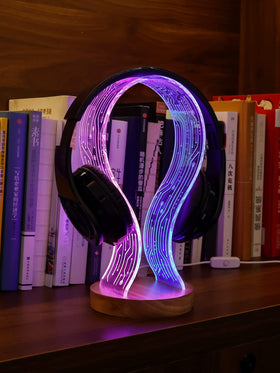 YuanDian USB cable powers the headphone stand from a PC or charger