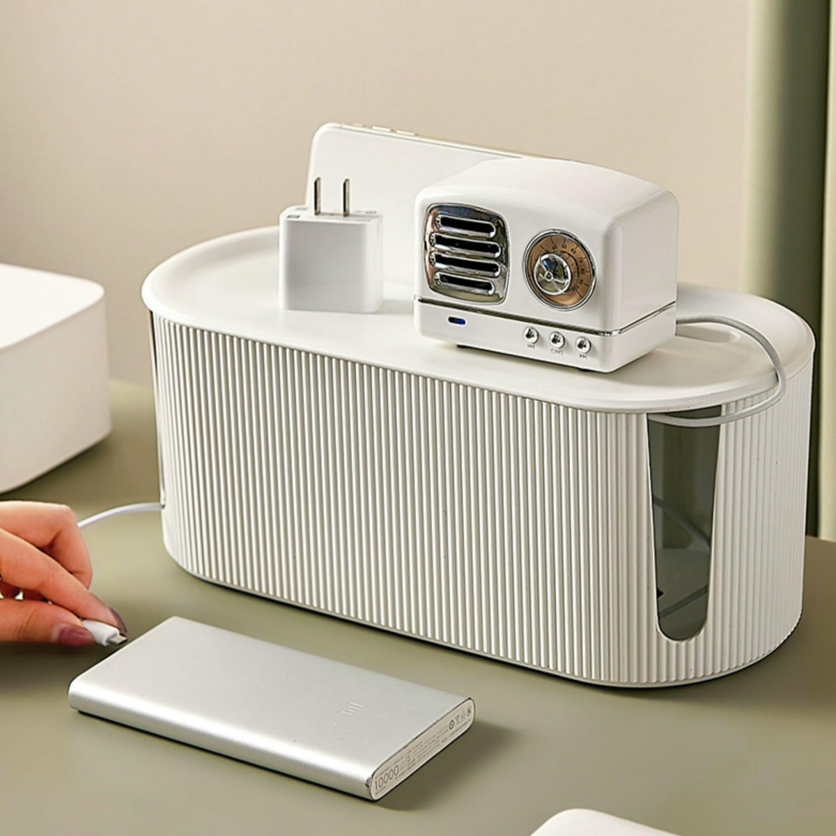 YWHWXB cable box large-capacity fits multiple plugs neatly.