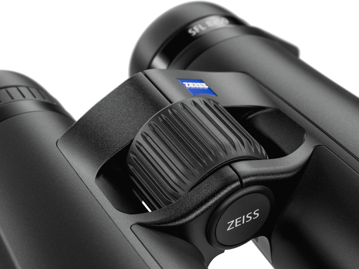 ZEISS SFL 50s edge-to-edge sharpness across wide fields in use.