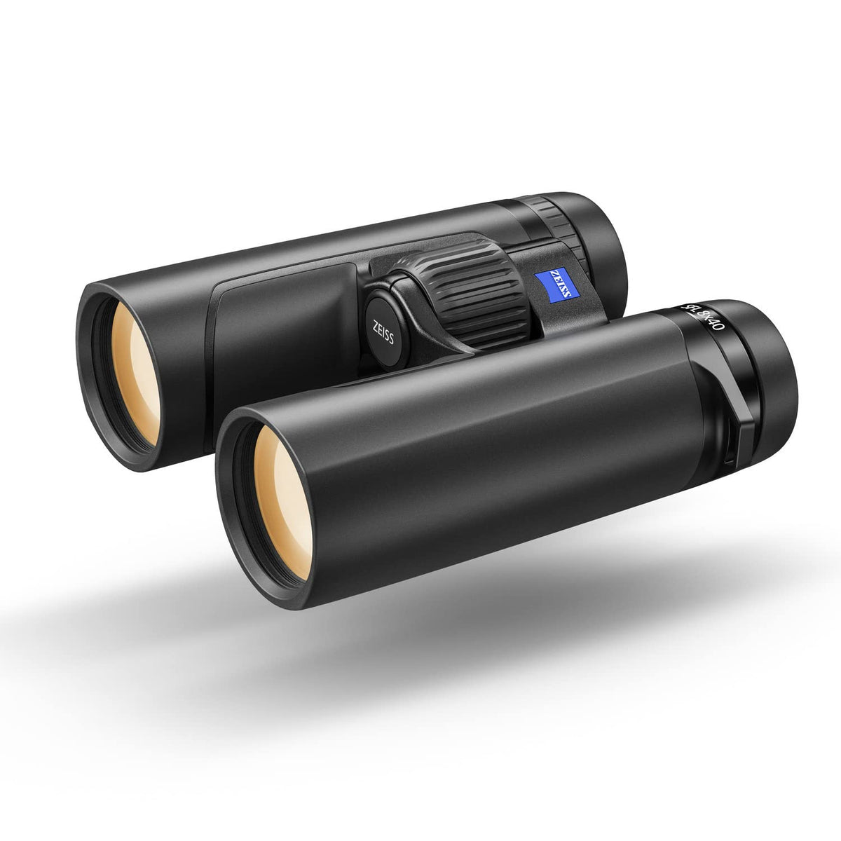 ZEISS SFL 8x40 in hand demonstrate compact birding portability