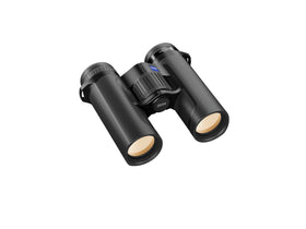 ZEISS SFL 10x30 SmartFocus dial aids quick subject lock.