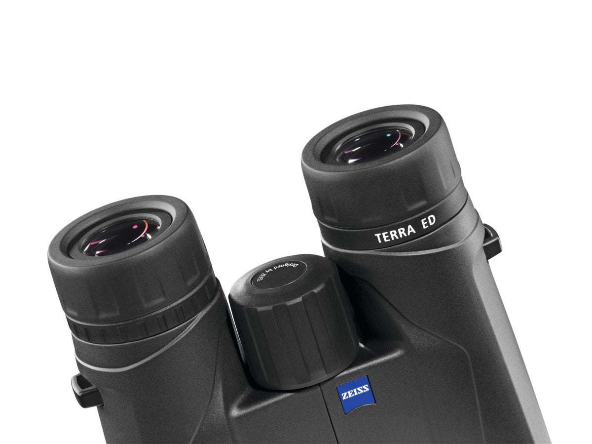 ZEISS Terra ED 10x32 focus wheel close-up for quick adjustment