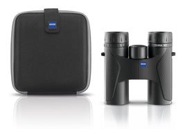 ZEISS Terra ED 10x32 field use during birdwatching with clear view