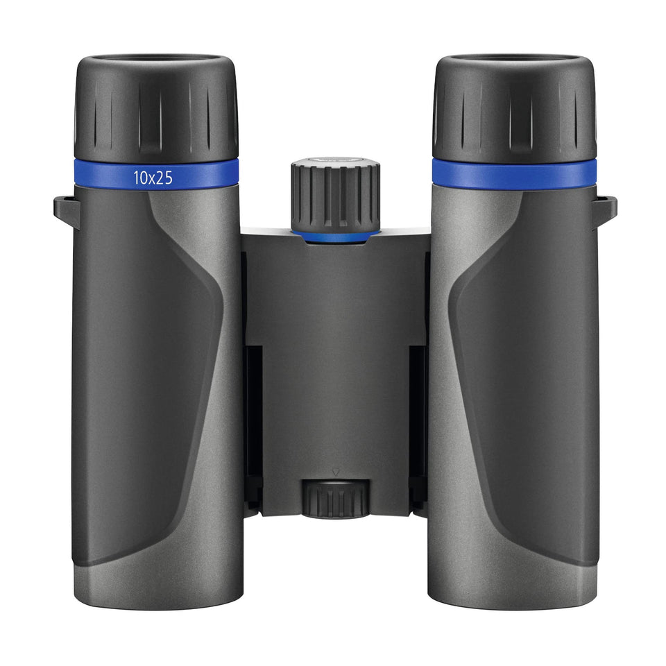 ZEISS Terra ED Pocket 10x25 focusing wheel enables quick adjustments.
