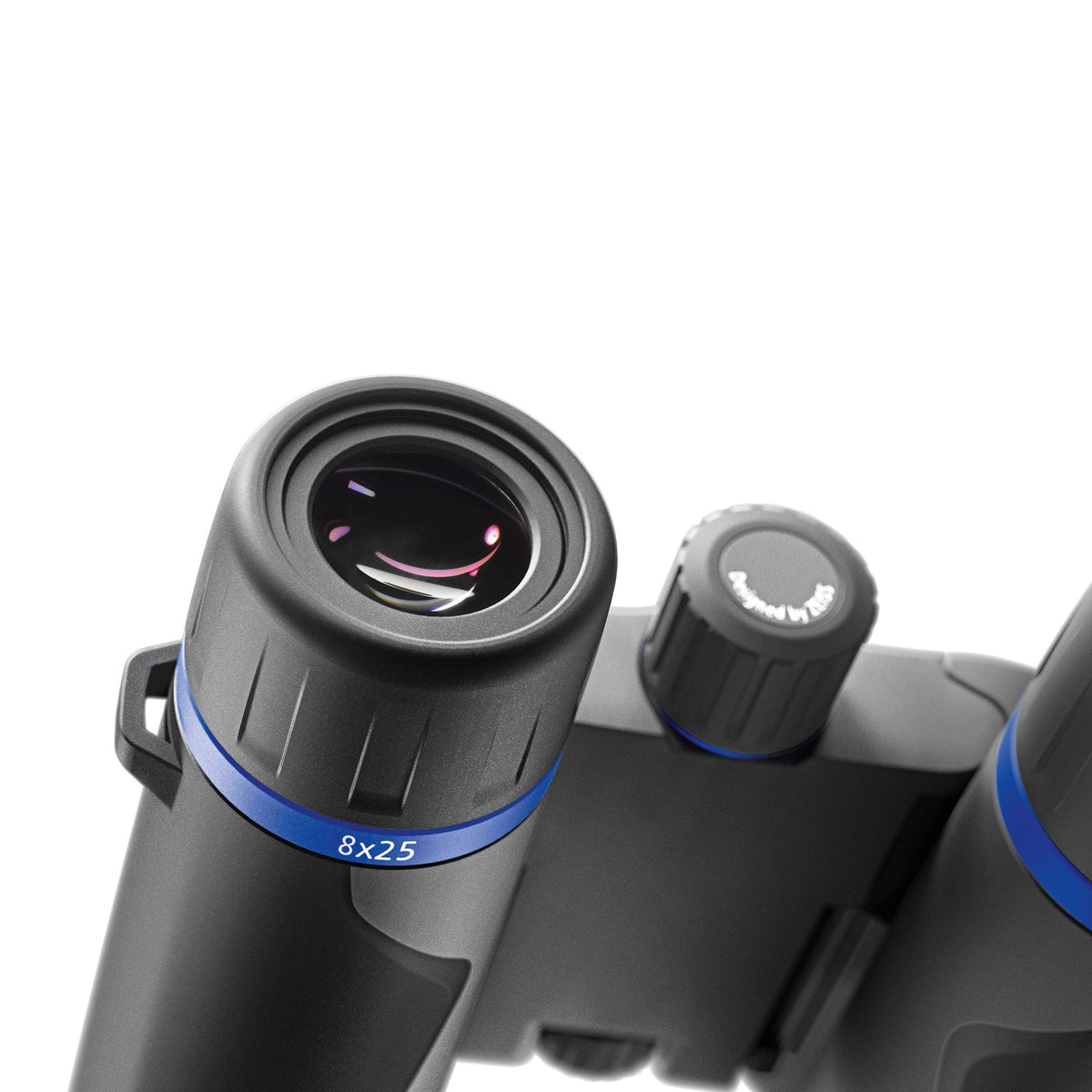 ZEISS Terra ED Pocket 8x25 weighs 310 g for travel-friendly use