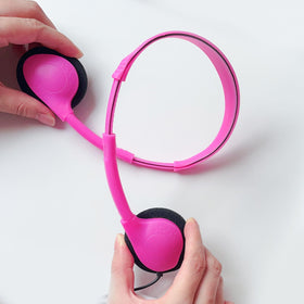 ZHENWAY headphones in classroom use showing quiet focused students learning