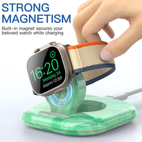 ZIKUREL Apple Watch dock close-up of magnetic alignment mechanism