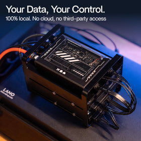 ZimaBlade 7700 PCIe expansion slot enables NVMe storage and faster networking.