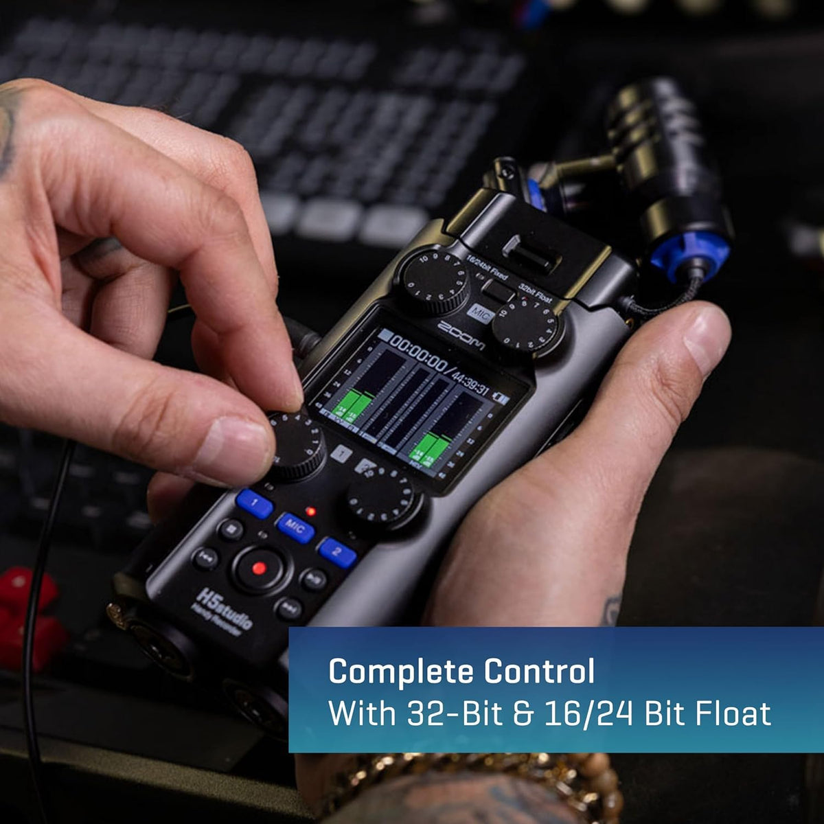 Zoom H5studio USB-C port for audio interface and fast transfer
