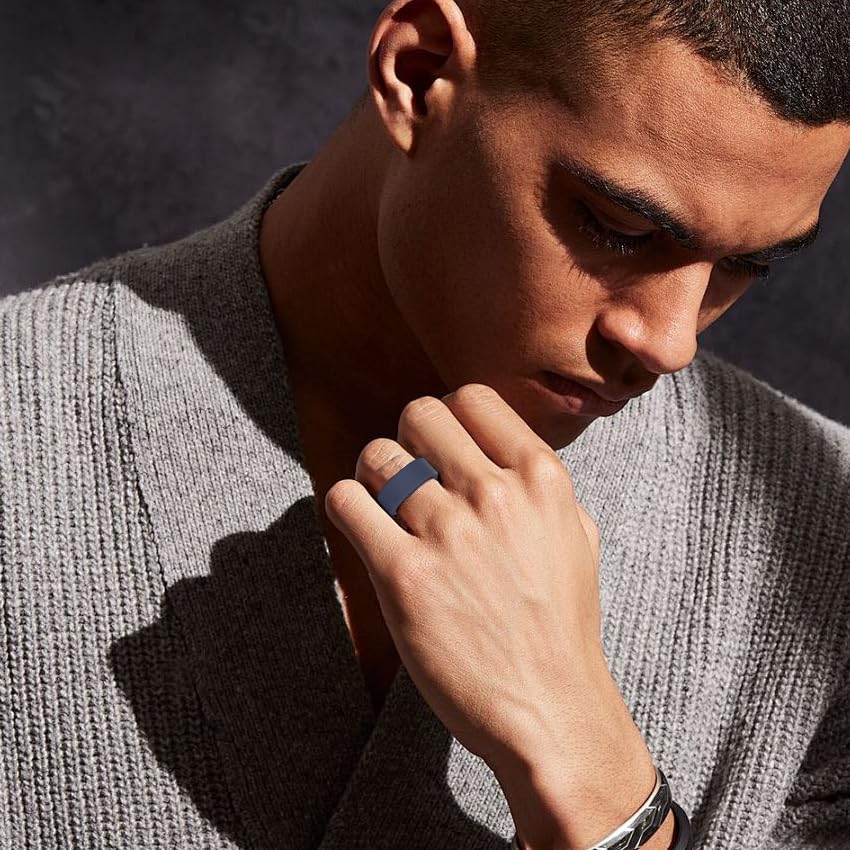 ZOOROO ideal for workouts, chores, and travel with protected rings