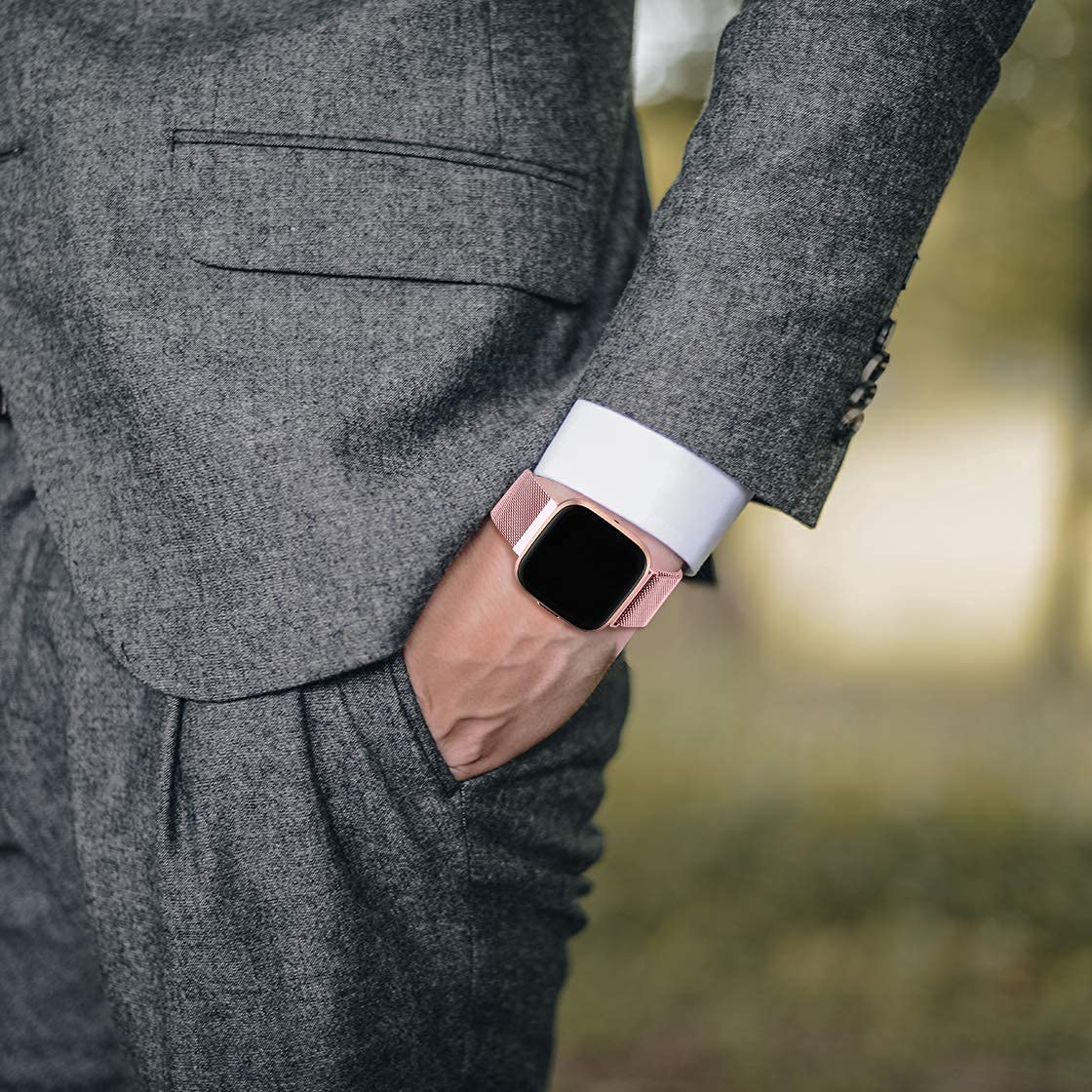 ZWGKKYGYH precision connector band integrates smoothly with Versa